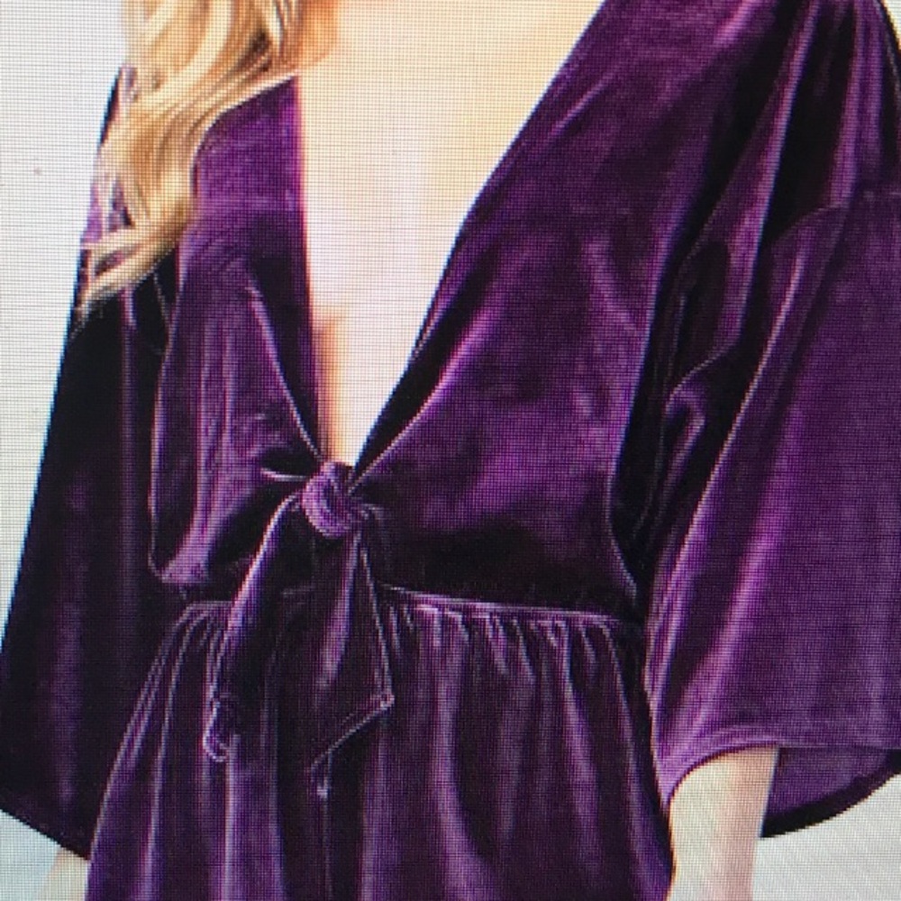 Velvet v neck romper